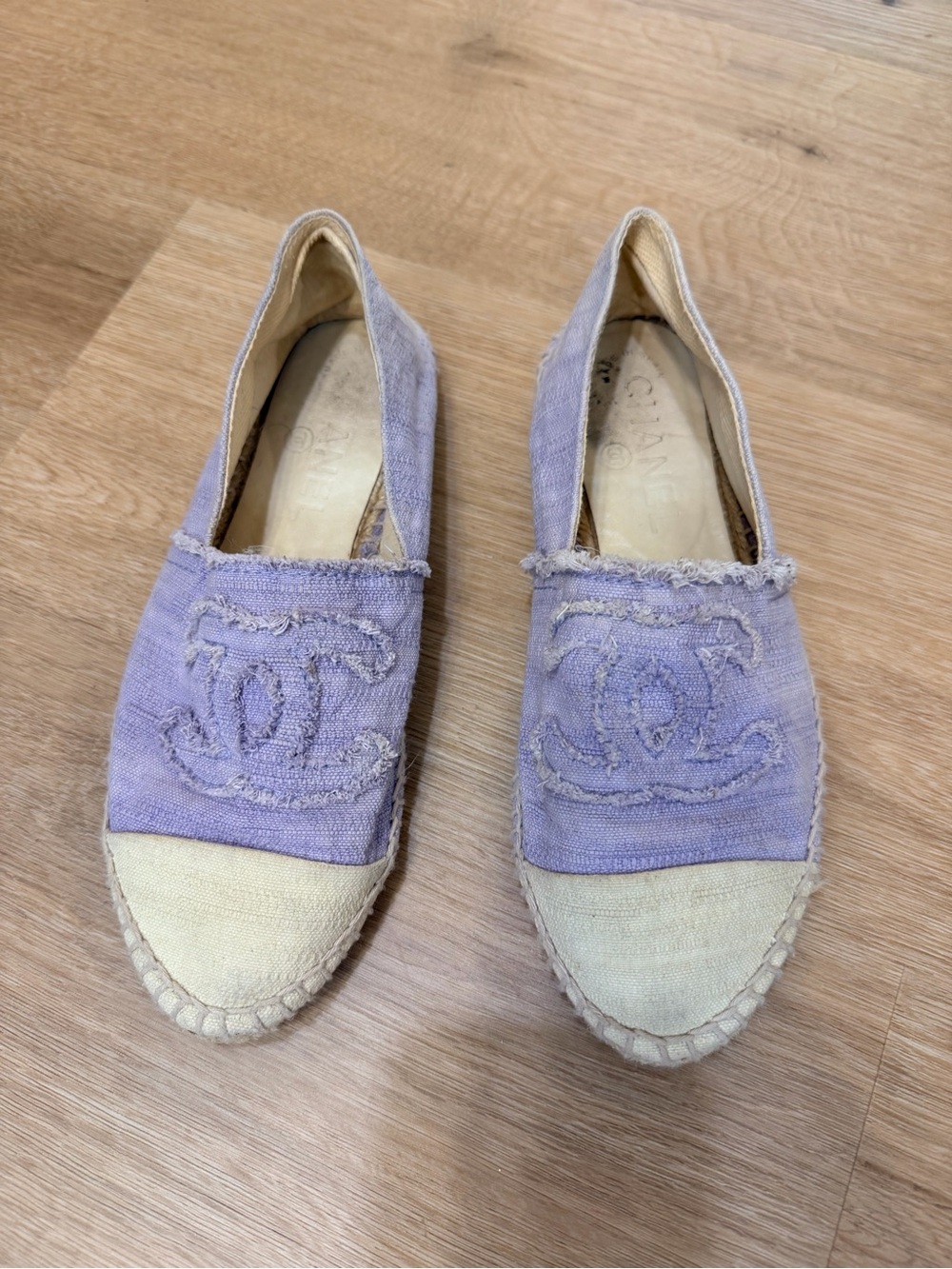 CHANEL Lavender Canvas Espadrilles with Cream Cap Toe